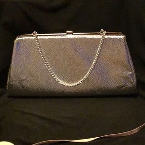 Vintage, silver metallic clutch bag w/chain handle
